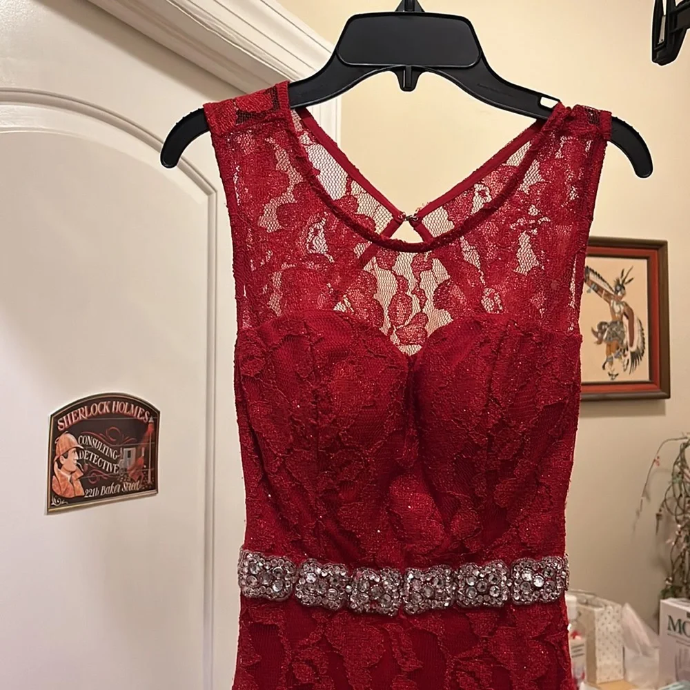 Red Lace Gown - Picture 2 of 5